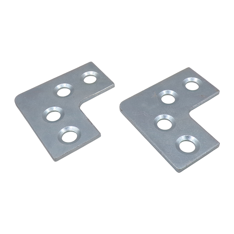 GI FLAT CORNER BRACKET 30 X 30MM